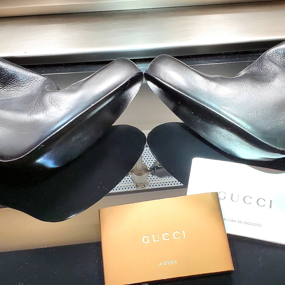 Designer shoes - Picture 7 of 8